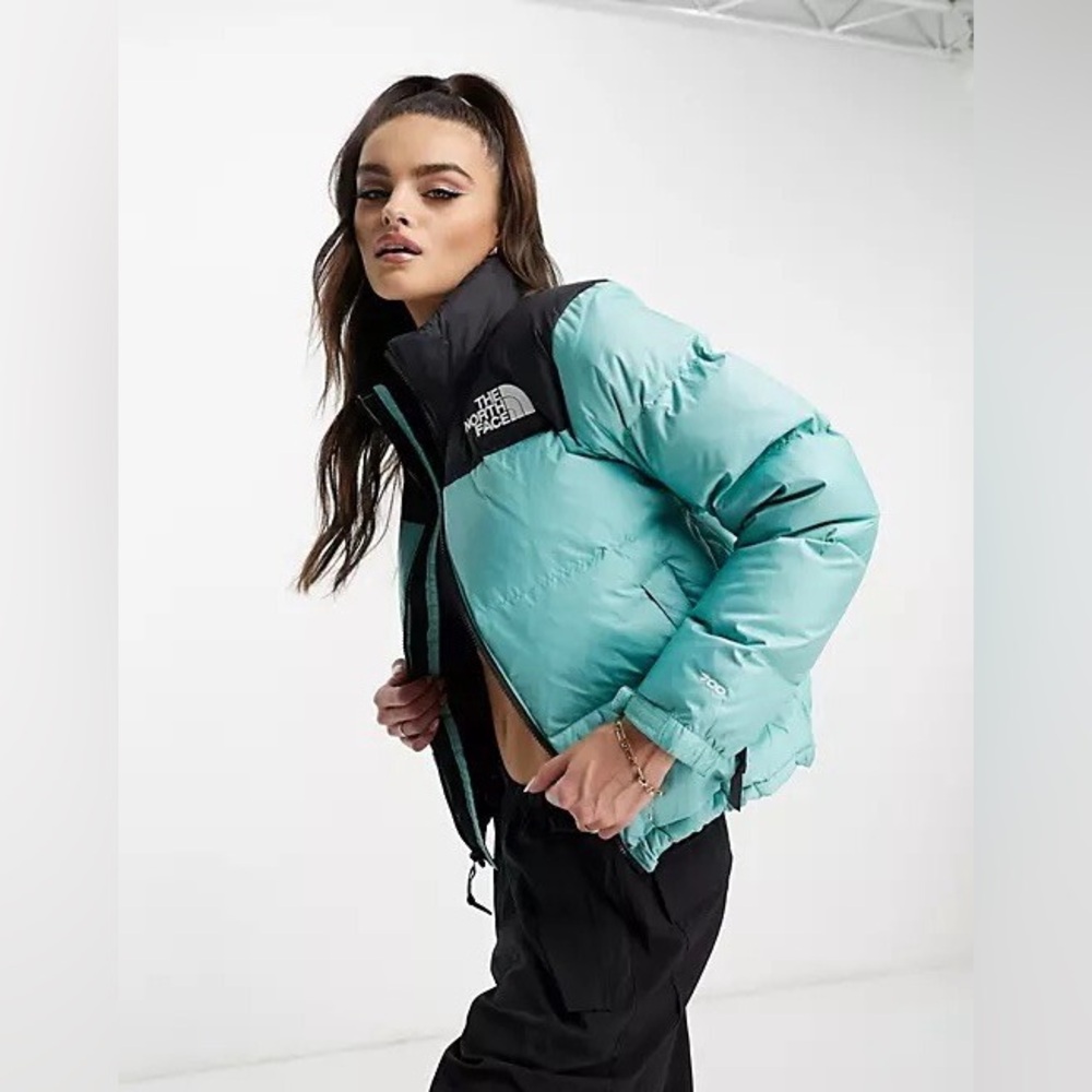 North Face teen 1996 Retro Nuptse 700-Down Insulated Jacket Wasabi size 14/16